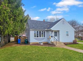 720 9th Ave, Baraboo, WI 53913