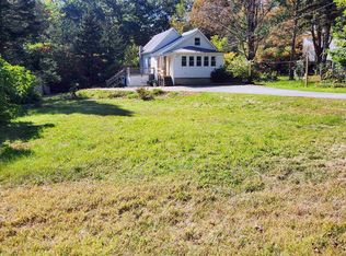 92 Dale St, Wilton, NH 03086
