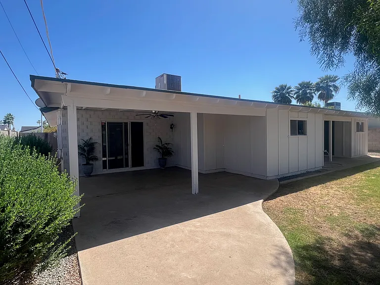 8608 E Highland Ave — Photo 25