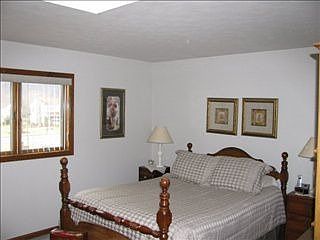 3rd image of 241 Kennedy Dr