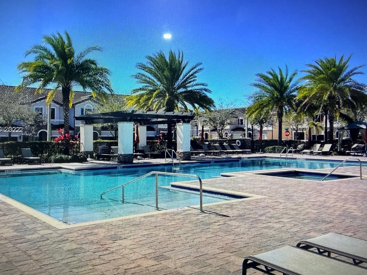 3 bed, 1635 sqft, $3,200 — Photo 3