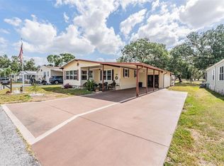 5524 Betmar Dr, Zephyrhills, FL 33542