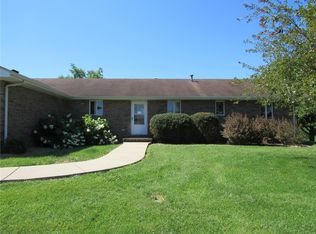2810 Seiler Rd, Alton, IL 62002