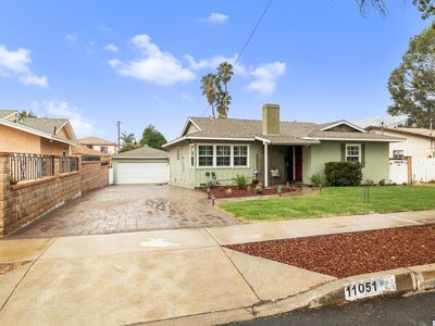 11051 Quill Ave, Sunland, CA, 91040