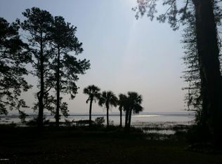 3 Barbara Ln, Ladys Island, SC 29907