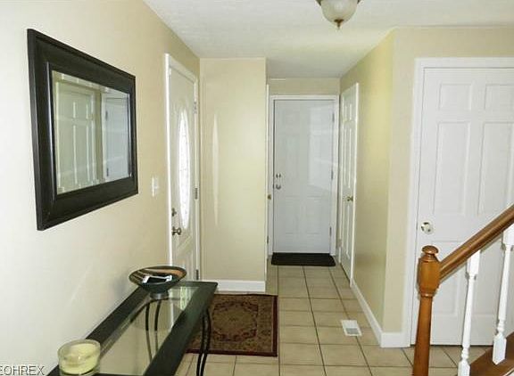 3rd image of 292 Chelmsford Dr