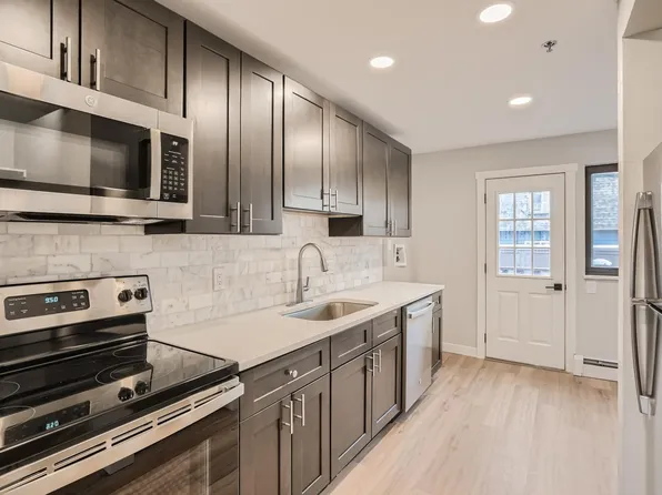 435 Manhattan Dr #A, Boulder, CO 80303