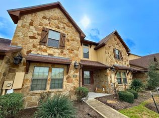 303 Capps Dr, College Station, TX 77845