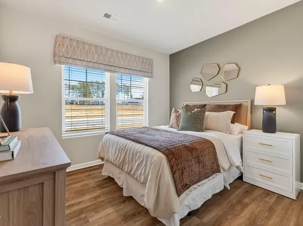 112 Airdale Dr, Oxford, NC 27565