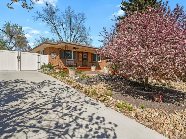 9305 W 52nd Avenue, Arvada, CO 80002