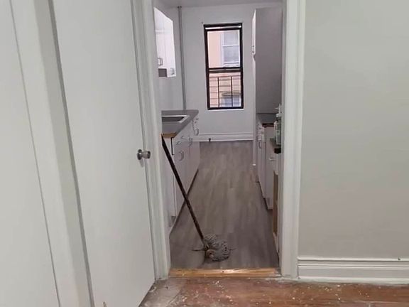 5th image of 525 E 21st St APT 3