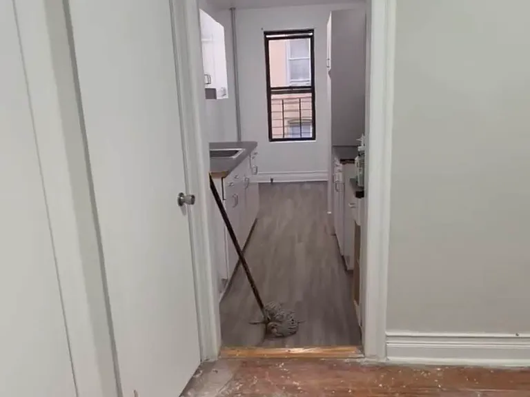 525 E 21st St #3 — Photo 5