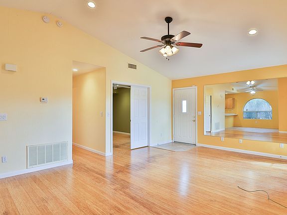 4th image of 5235 W Piute Ave