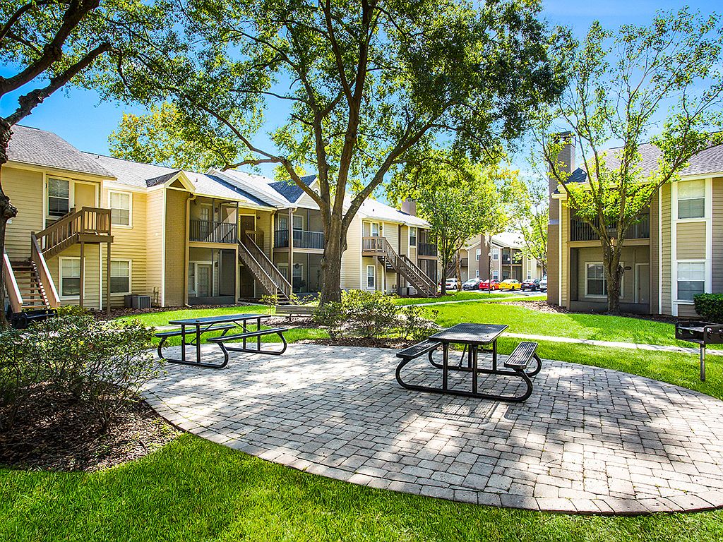 Green Tree Place Apartments Jacksonville