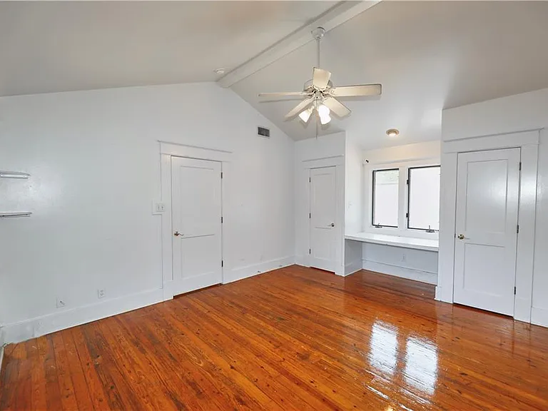 1305 Lorrain St — Photo 29