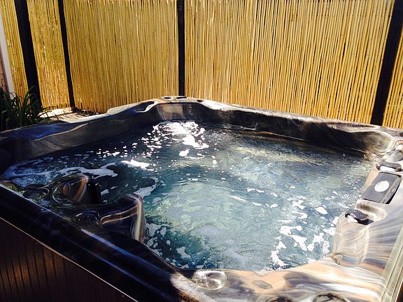 Hot tub!