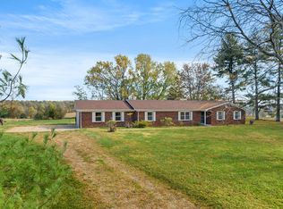 1675 State Highway 328 W, Waynesburg, KY 40489