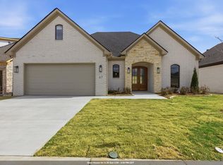 67 Mountain Brook Rd, Little Rock, AR 72223