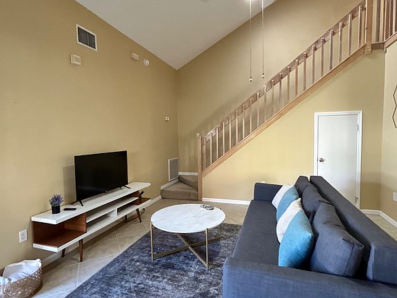3rd image of 3716 W Malory Ct