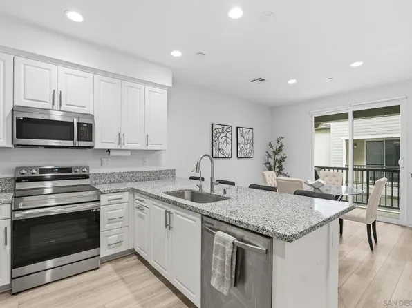 2815 Elderflower St, Spring Valley, CA 91977