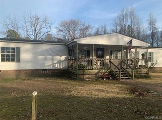 10027 Corinth Dr, Ford, VA 23850