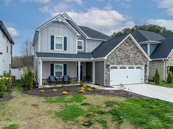 2nd image of 1834 Melton Meadows Dr