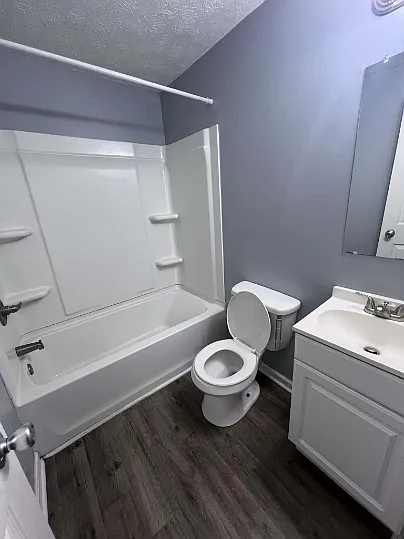 1110 Leota Dr #1110 — Photo 10