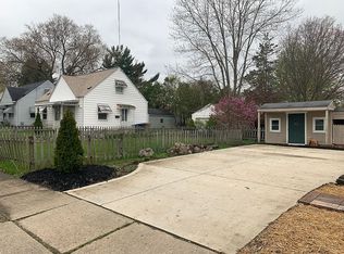 2688 8th St, Cuyahoga Falls, OH 44221