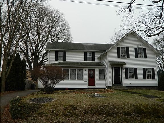 3rd image of 144 Church St