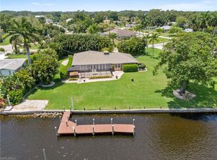 14538 Riverside Dr, Fort Myers, FL 33905