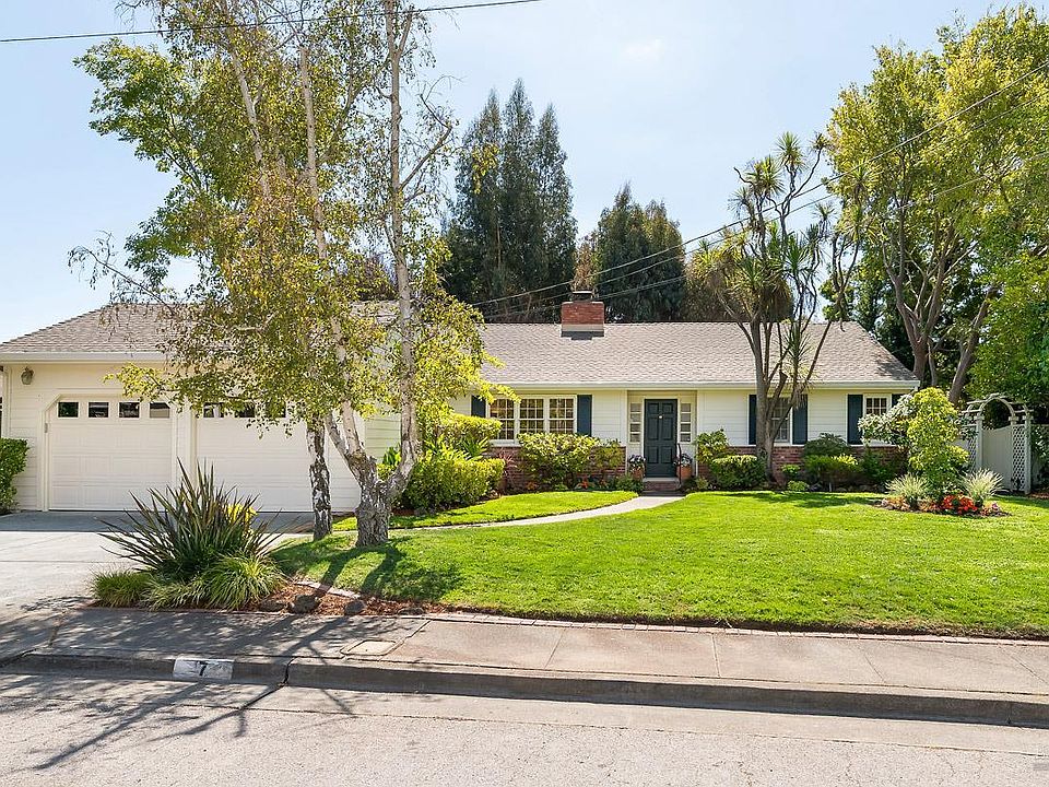 1st image of 7 Locksly Lane