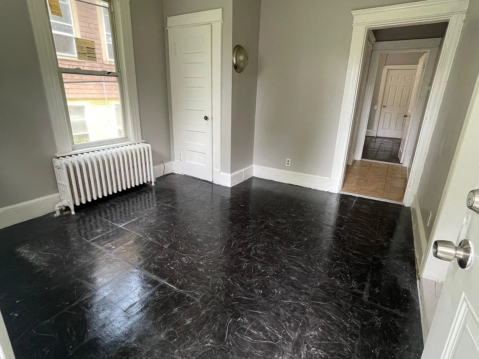 1 bed, 750 sqft, $1,150 — Photo 4