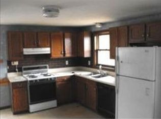 41 Syracuse Rd, Nashua, NH 03064