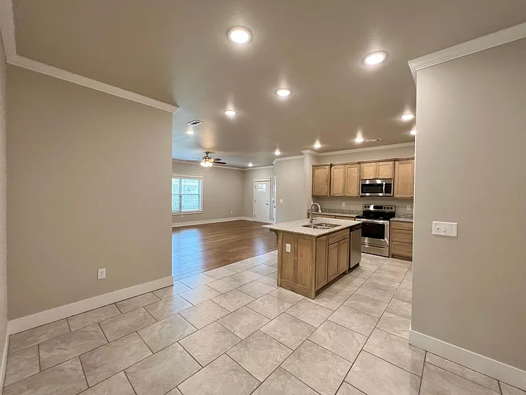 544 Bradford Dr #A — Photo 9