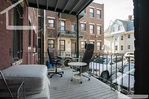 27 Glenville Ave #6 Photo 1