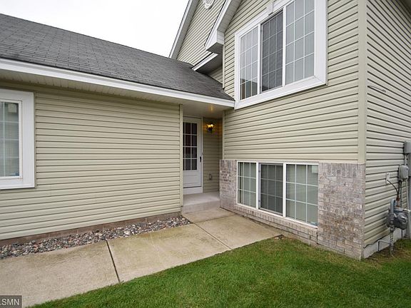 3rd image of 4102 231st Ln NW