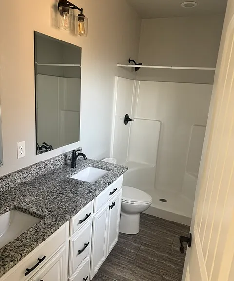 Bathroom #3/Master , entry from Bedroom #3
