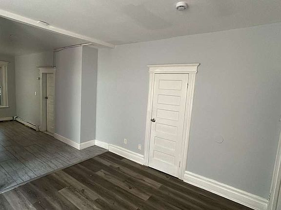 5th image of 21 Alexander St