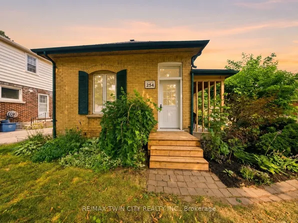 254 Erie Ave, Brantford, ON N3S 2H2