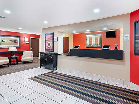 Lobby and Guest Check-in