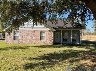 14189 Troy Duplessis Rd, Gonzales, LA 70737