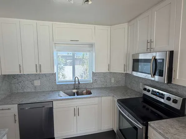 2815 Van Buren St, Hollywood, FL 33020