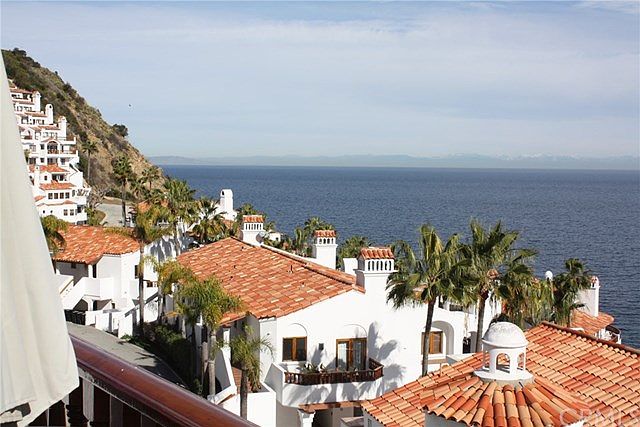 1st image of 32 Camino De Flores