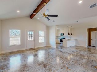 1224 E Gibtown Rd, Poolville, TX 76487