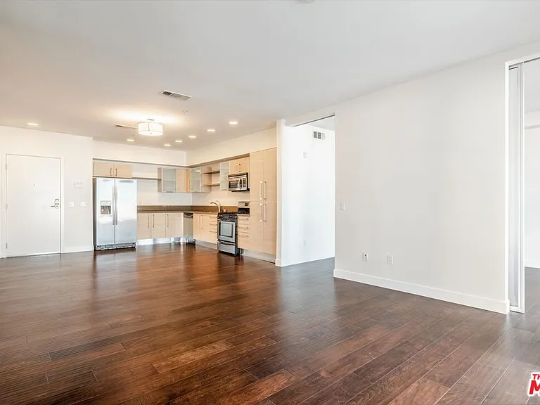 1234 Wilshire Blvd #405 — Photo 13