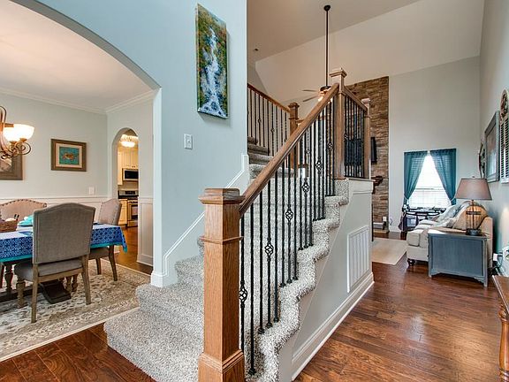 5th image of 2974 Prince Dr