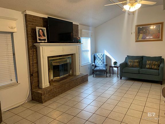 5th image of 133 Dunbar Loop