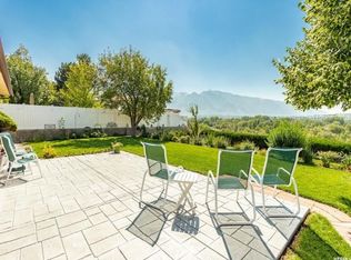 1776 E Parkridge Dr, Cottonwood Heights, UT 84121