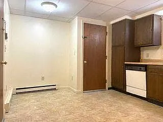 Cressy's Flaggy Meadow Apartments — Photo 2