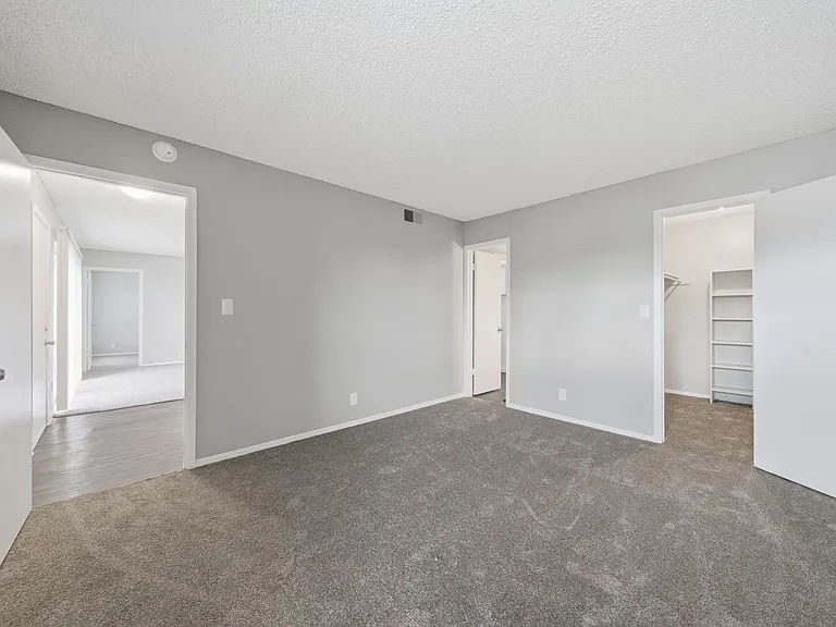 Cedar Park Apartments — Photo 44